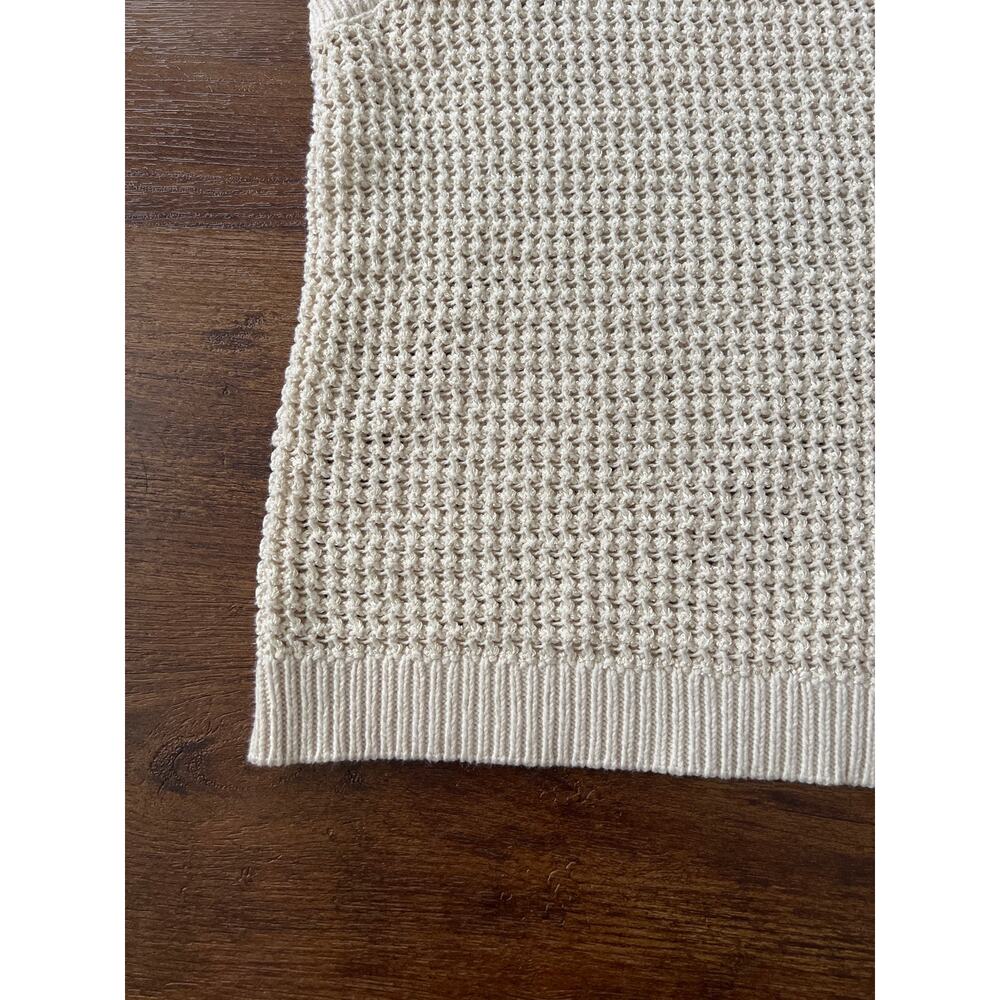 A New Day Cream Metallic Waffle Knit Sweater Vest Cropped Tank Size Medium - Picture 3 of 6